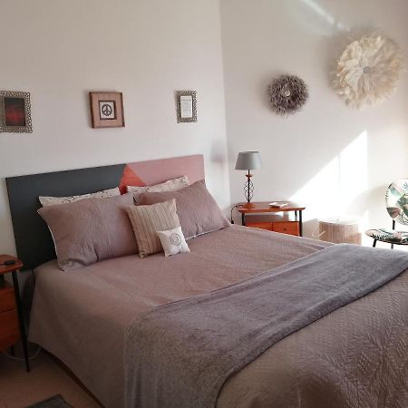 Appartement Vue Sur Mer Et Pieds Dans L'Eau! Portimao Exterior photo